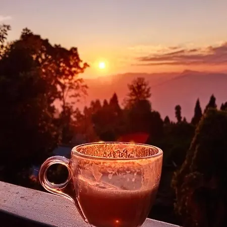 Aakeet Lyang Homestay Kurseong Exterior photo