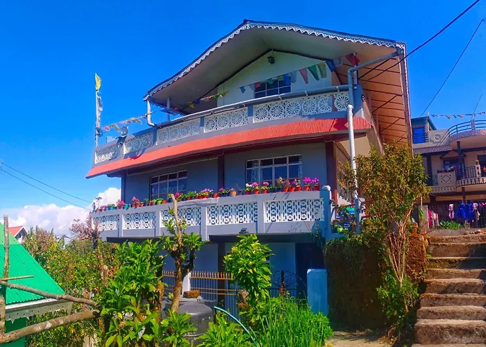 Aakeet Lyang Homestay